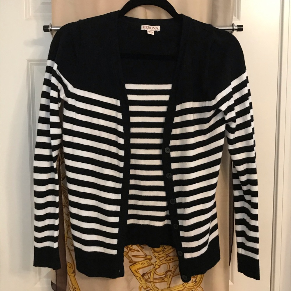 Cardigans - Picture 7 of 10
